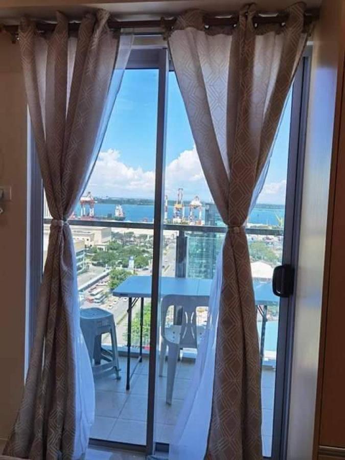 Sunvida Tower Residences Infront Of Sm City Cebu Eksteriør billede